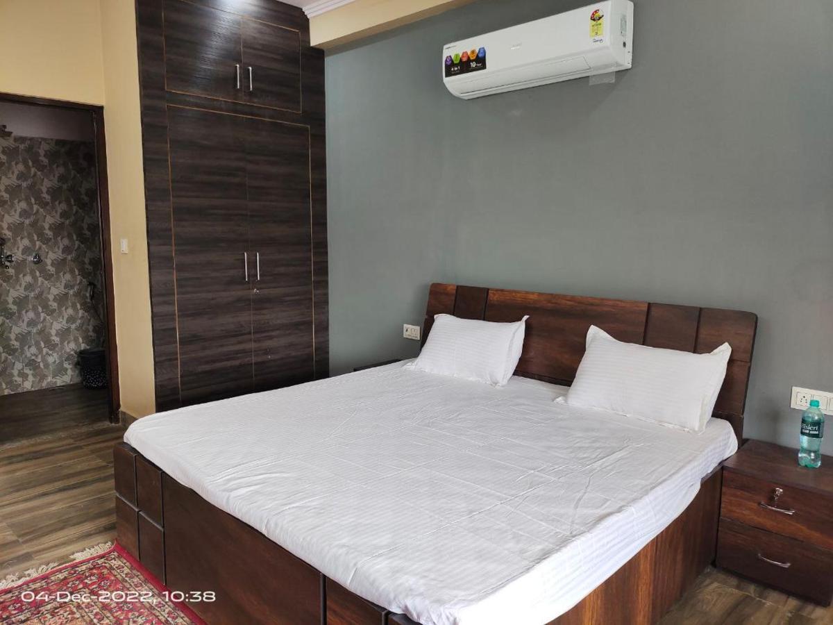 Osho Villa Guest House Jaipur Buitenkant foto